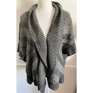 Express • Black and White Open Cardigan